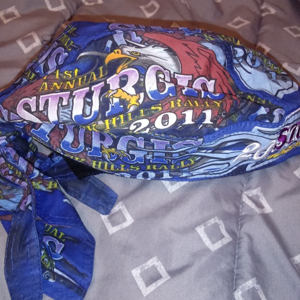 Sturgis Black Hills Rally 2011 Cap Harley Flaw